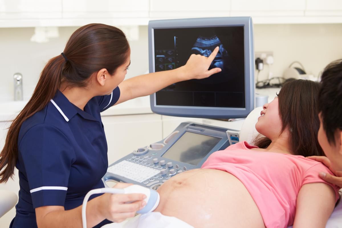 Договір на ведення вагітності краще укласти з клінікою, яка провела процедуру ЕКО