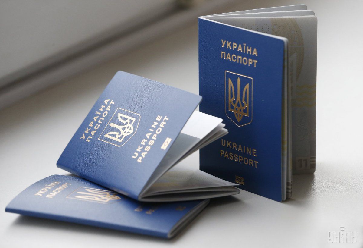 В Україні діє схема незаконного отримання іноземцями паспортів громадянина з використанням судових рішень про нібито проживанні в Україні до 1991 року особи, яка претендує на громадянство