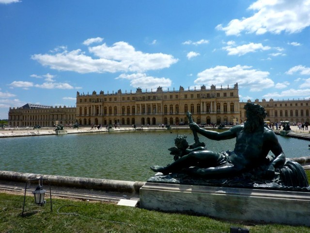 Версальський палац став величезним театром, головною дійовою особою якого був Людовик XIV Бурбон